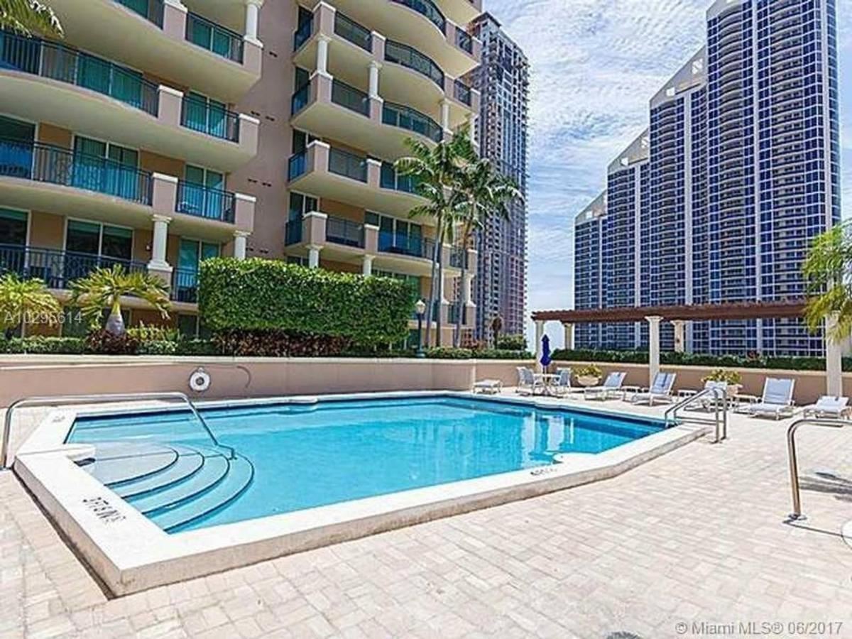 Stylish Modern 2Bd/2Bth Apt. Min To Beach Miami Beach Exterior foto